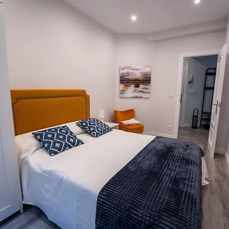 Valdecilla Center アパート *